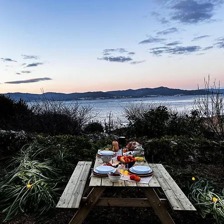 펜션 Olardasolas - Casa Con Jardin Frente Al Mar,