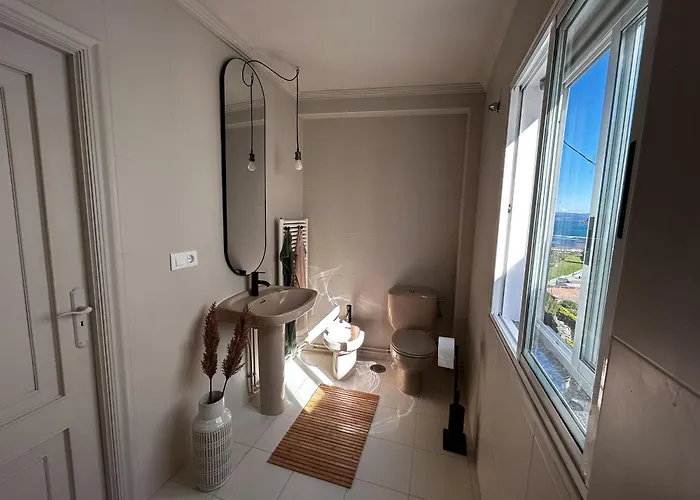 Casa de Férias Olardasolas - Casa Con Jardin Privado Frente Al Mar, Porto do Son